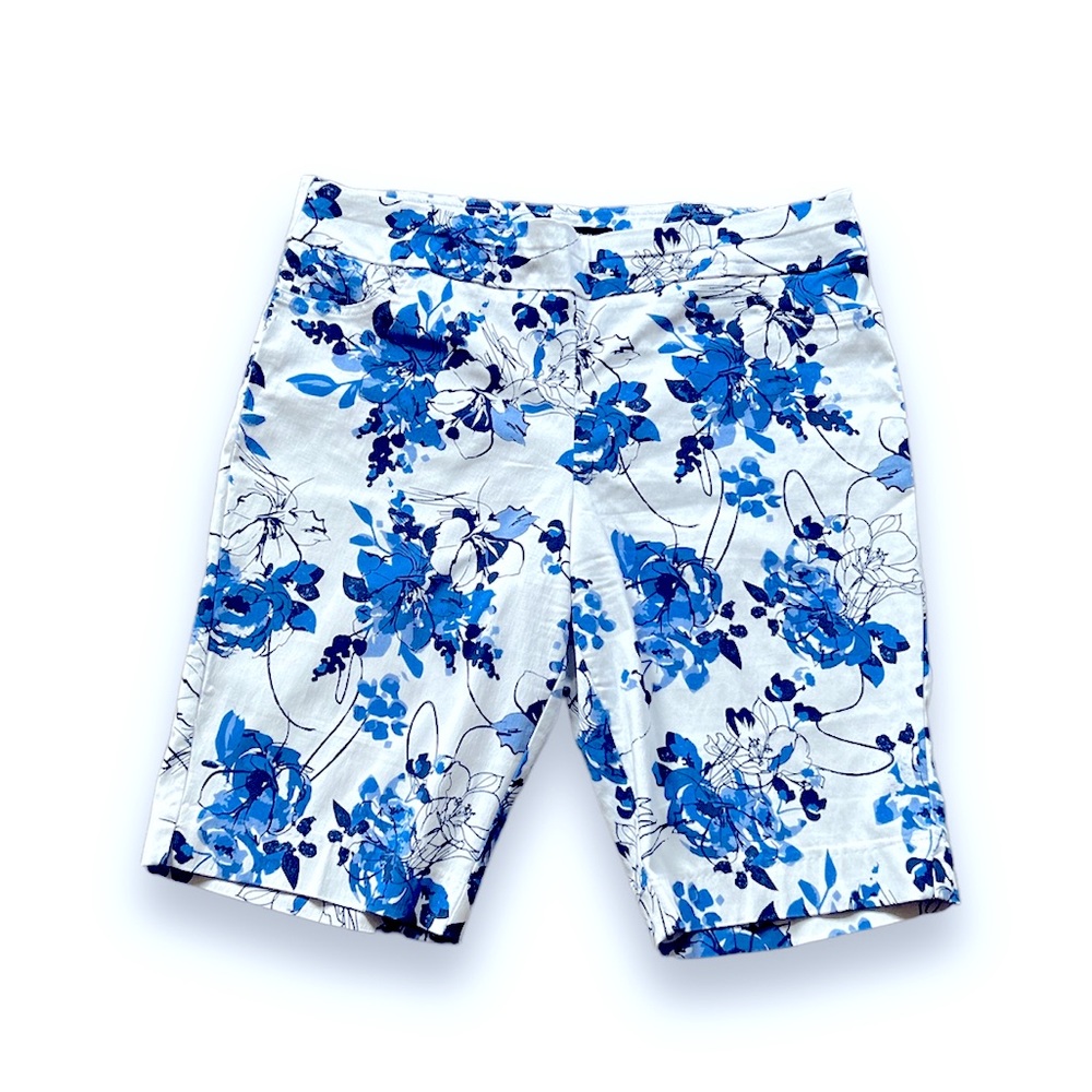 Size 14 Blue and White Floral Shorts N Touch